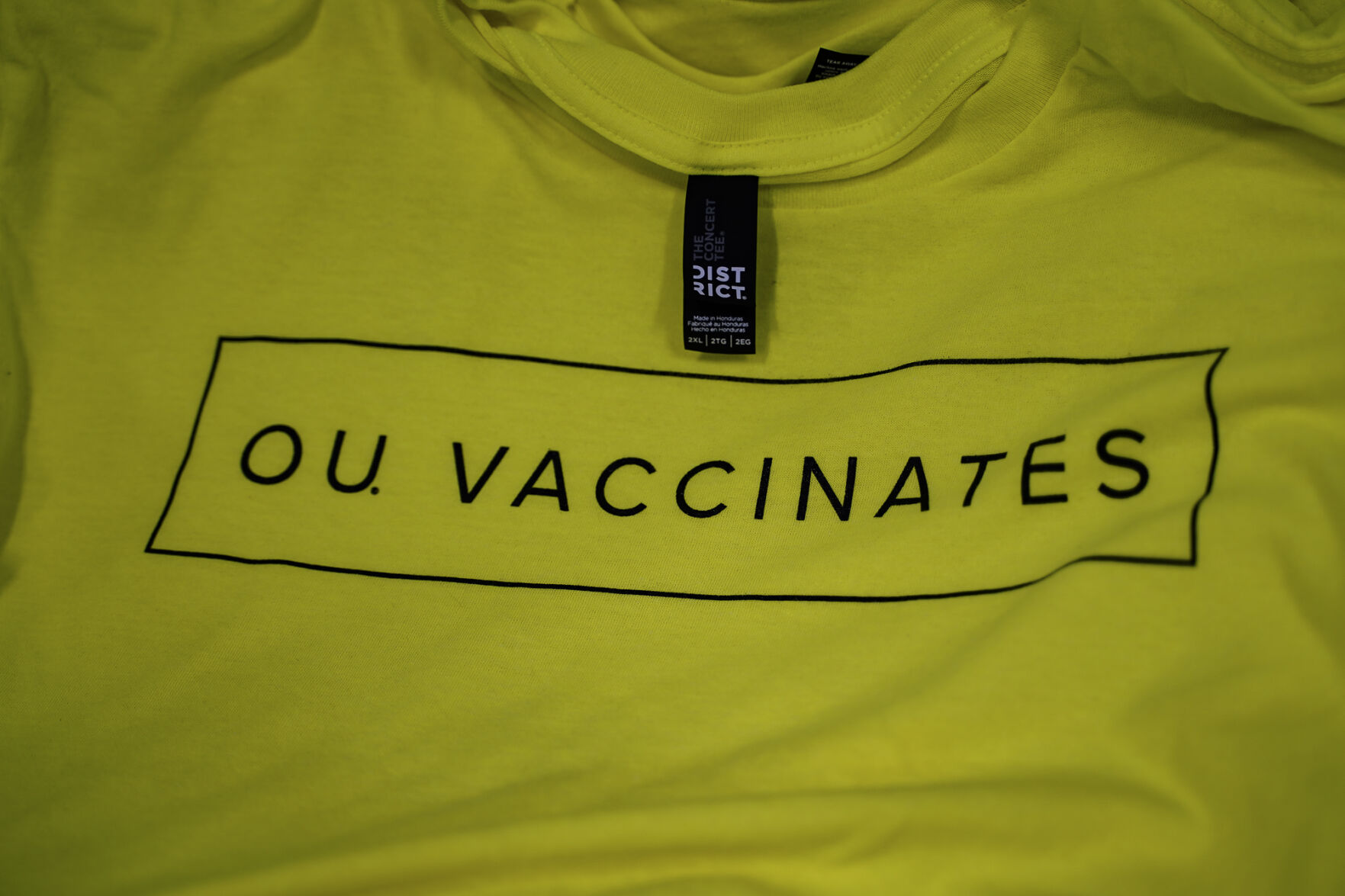 "OU Vaccinates" t-shirt